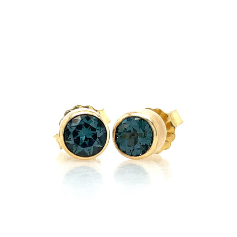 Small Spinel Studs