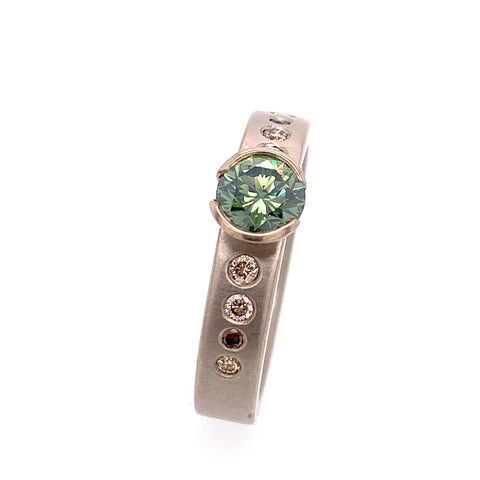 Green diamond Ring